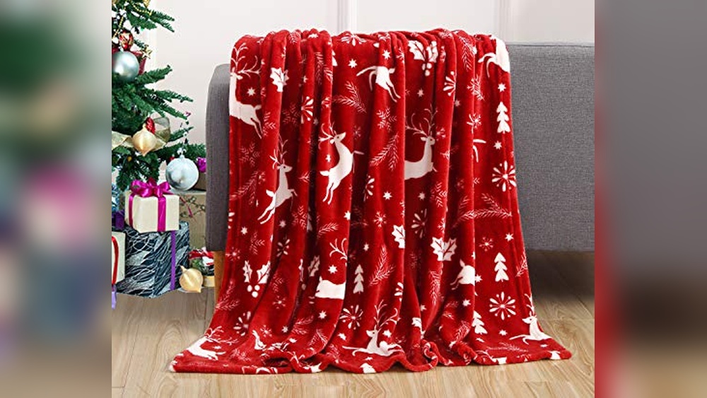 Christmas Throw Blanket: Cozy, Festive Picks for Holiday Warmth and Style