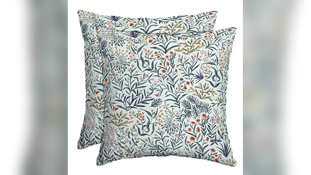Outdoor Throw Pillows
